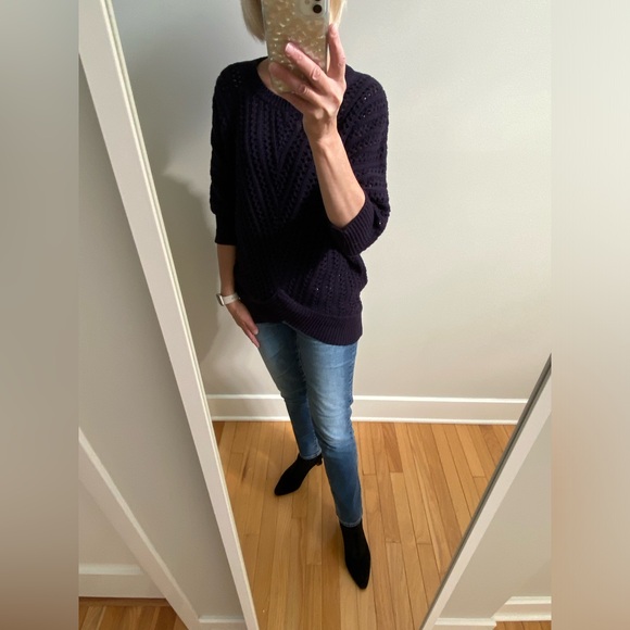 Navy soft asymmetrical open knit sweater by Cupcakes and Cashmere - Picture 4 of 14
